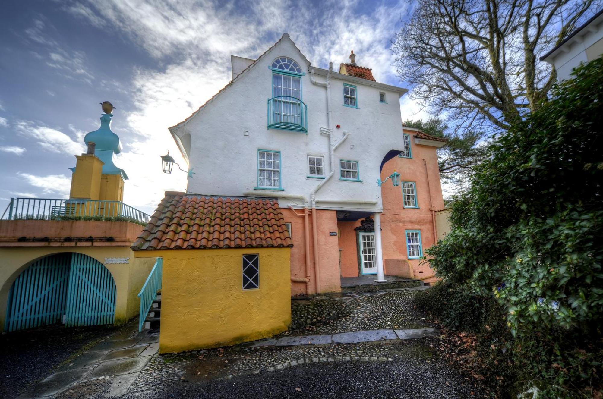 Portmeirion Village & Castell Deudraeth Porthmadog Dış mekan fotoğraf